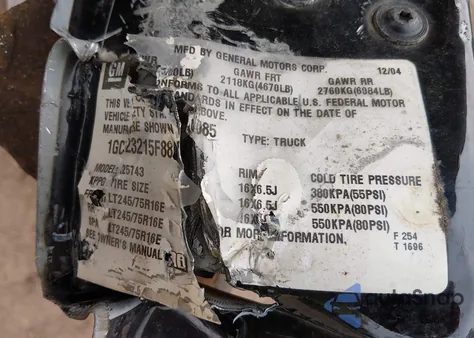 2005 Chevrolet Silverado 2500Hd Lt z USA, uszkodzony, nr VIN 1GCHK23215F880085